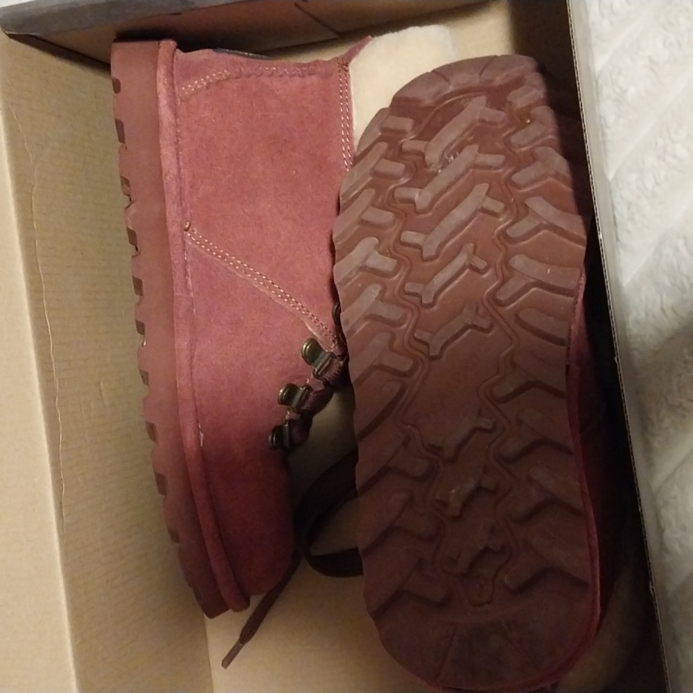 Bearpaw winter boots - Picture 3 of 4